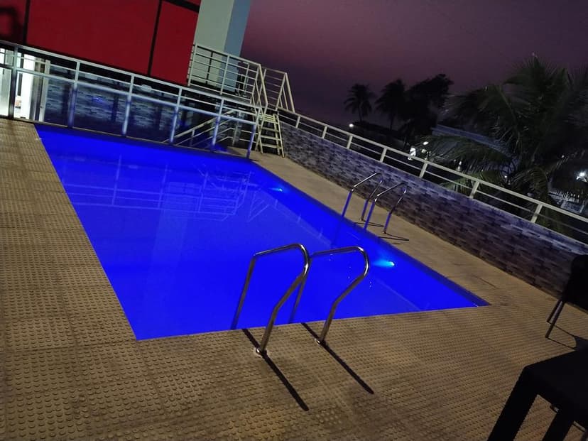 KRYSTAL PALACE HOTEL (Test) KRYSTAL PALACE HOTEL (Test)